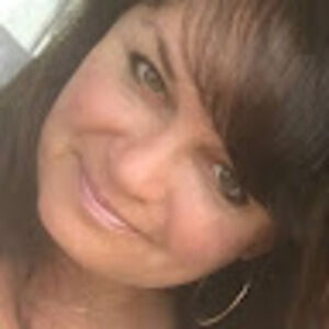 Meet your Posher, Joni